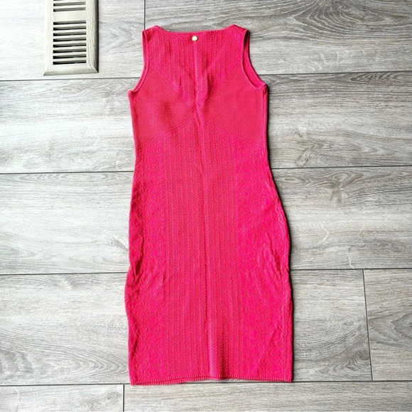 Guess V Neck Sleeveless Knitted Bodycon Dress - Picture 11 of 15